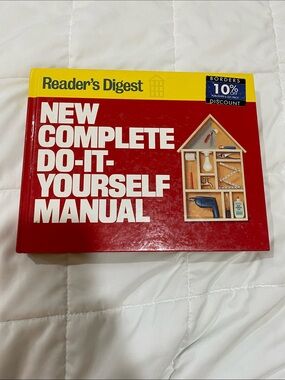 Reader's Digest New Complete Do-It-Yourself Manual - Red